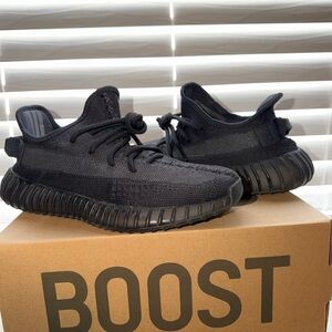 Yeezy 350 Onyx Black Sneakers